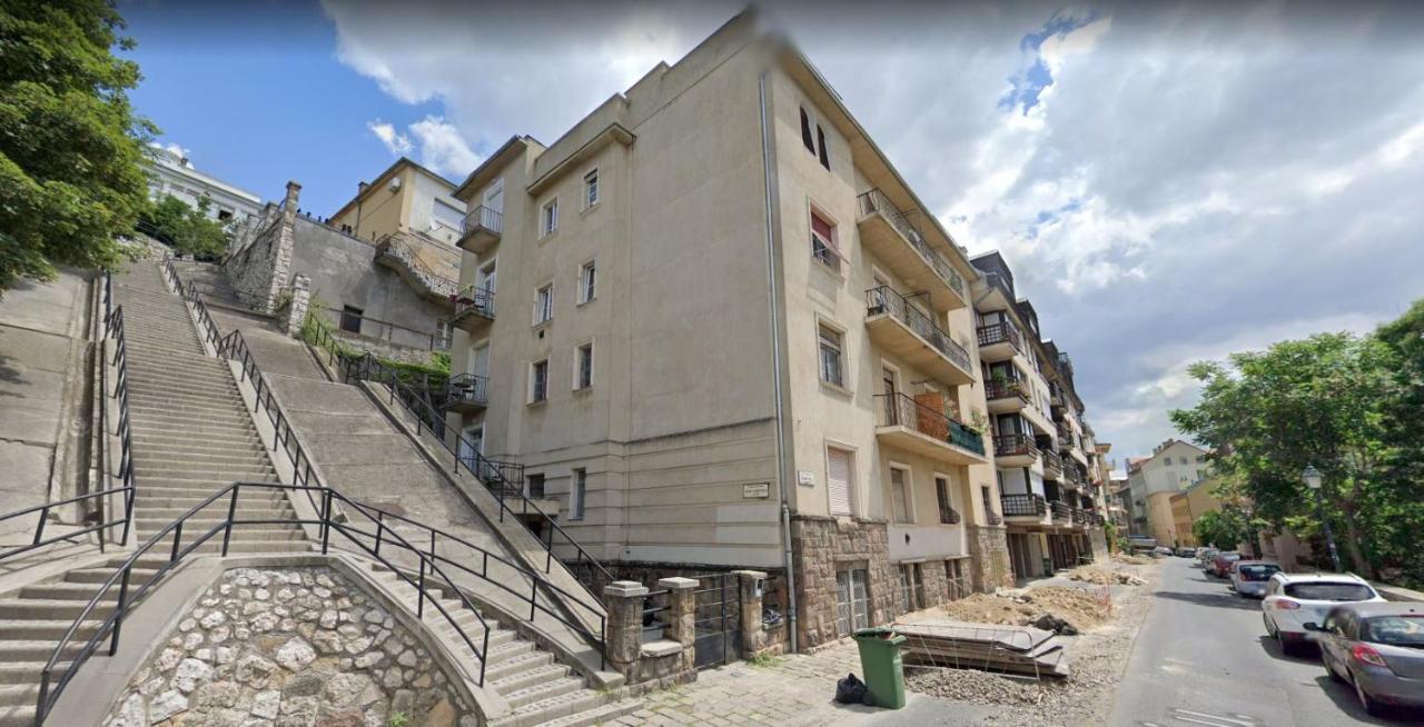 Amber Dream Lägenhet Budapest Exteriör bild