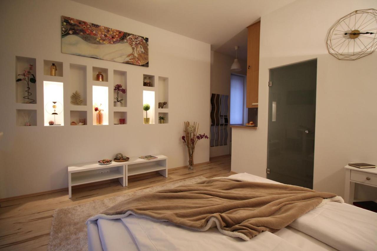 Amber Dream Lägenhet Budapest Exteriör bild