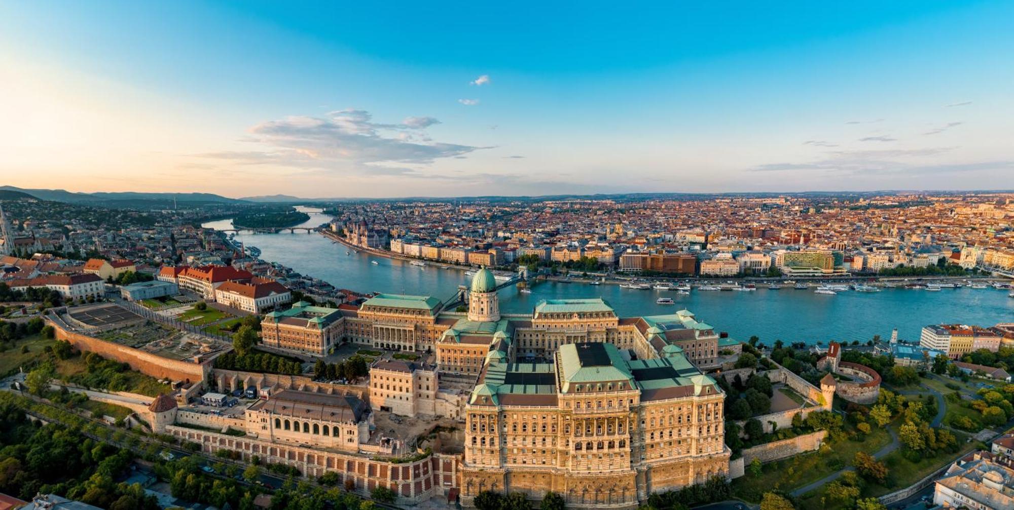 Amber Dream Lägenhet Budapest Exteriör bild